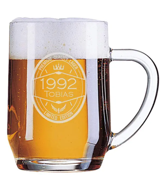 Chope de bière gravée